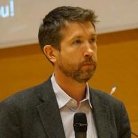 Andrew White