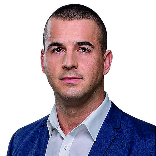 Gábor Bujáki