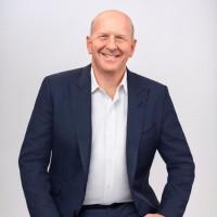David M Solomon