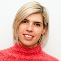 Claire Van der Zant