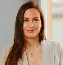 Lena Hackelöer