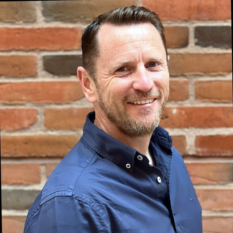 Huw Davies