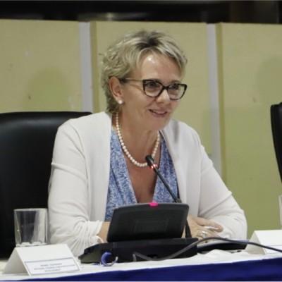 Mette Knudsen