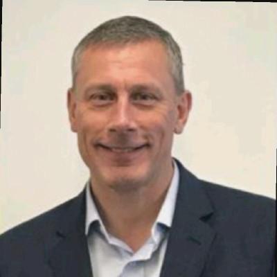 Simon Byles