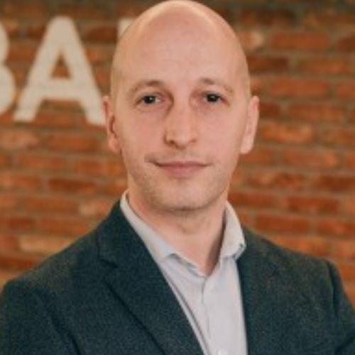 Arik Oslerne