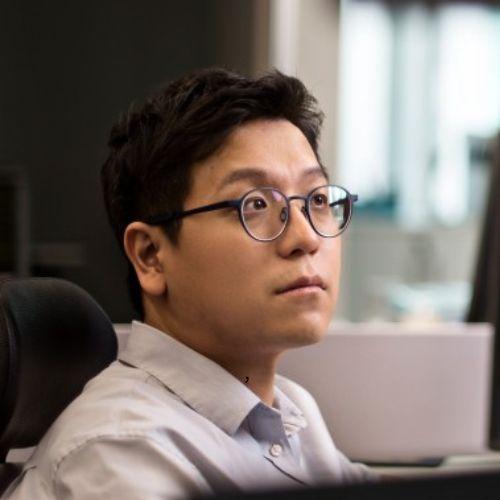 Yongjin Kim
