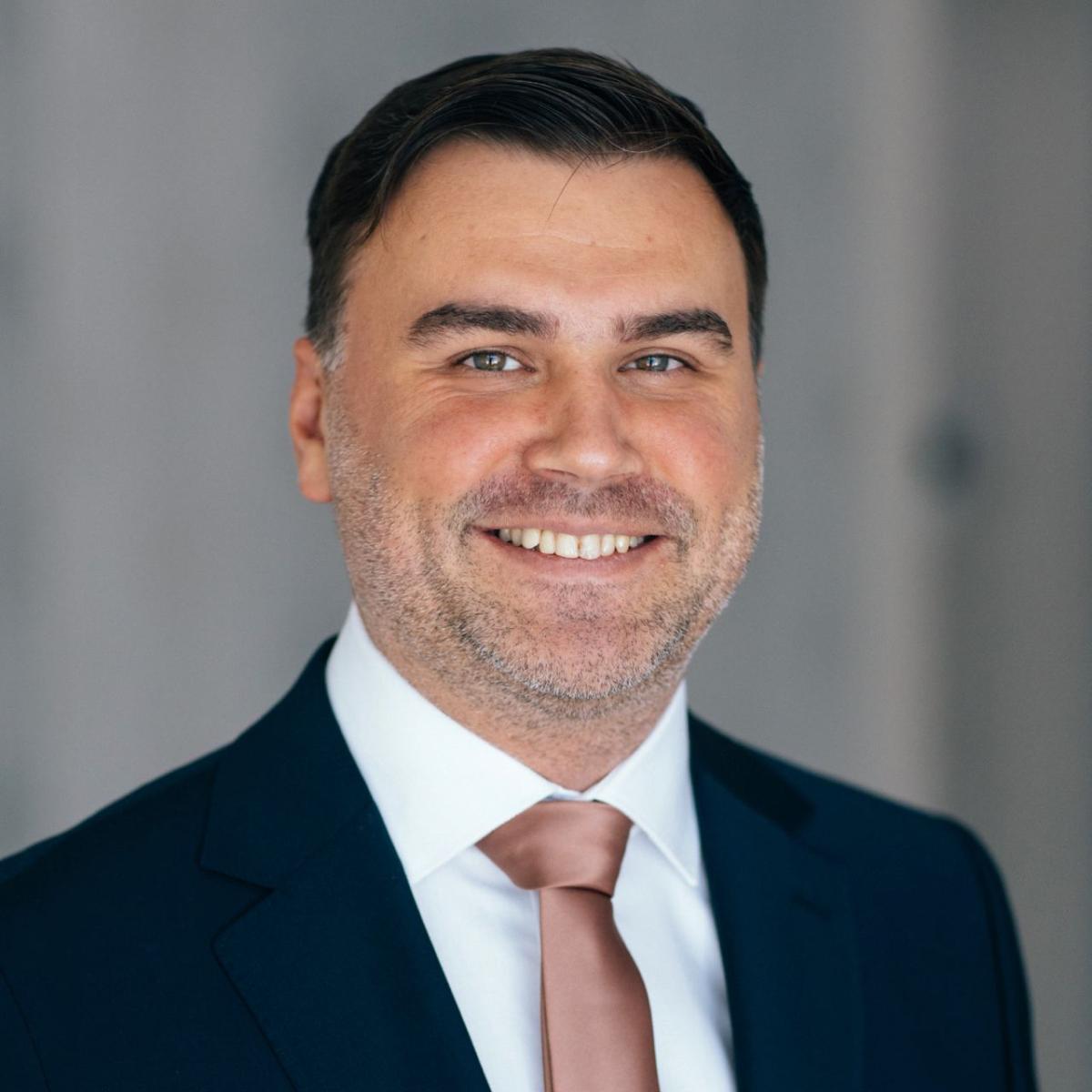 Den Melnykov