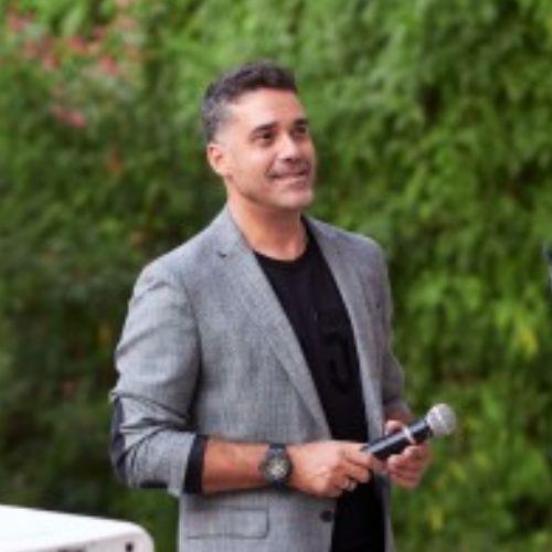Javier Mira