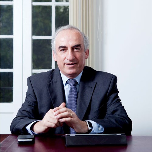 Leonardo Villar