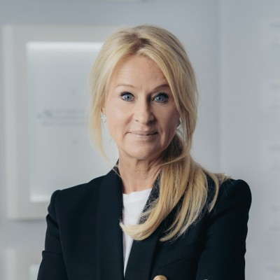 Annika Falkengren