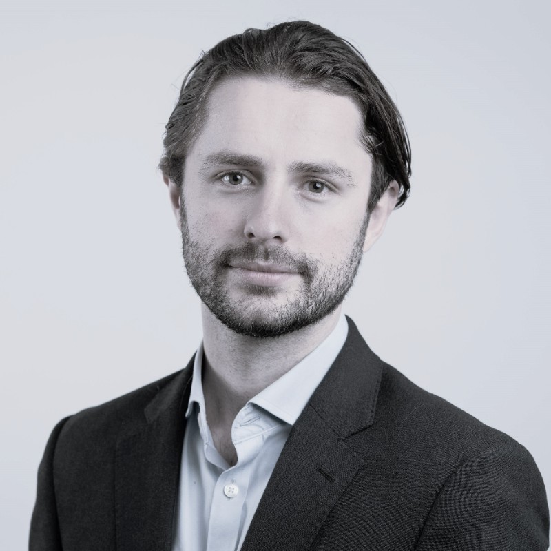 Simon Jennings