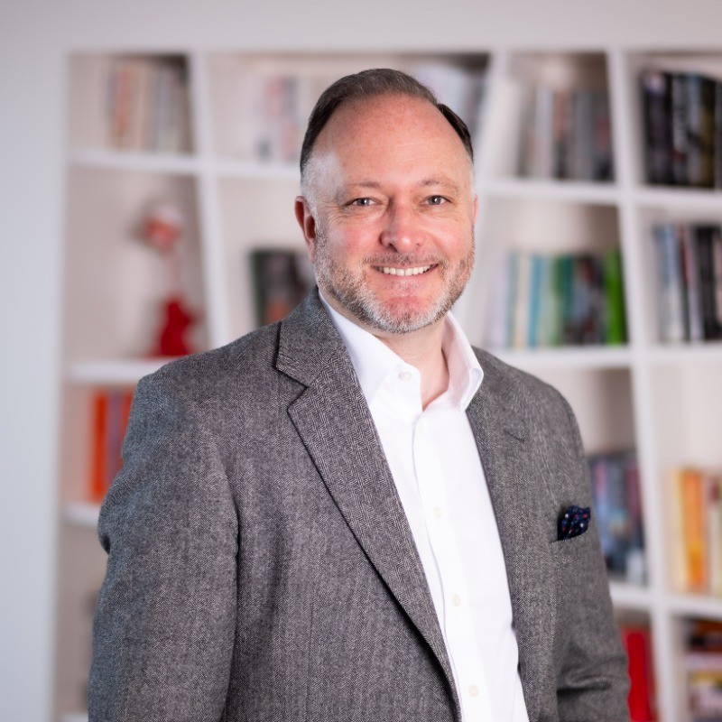Simon Russell