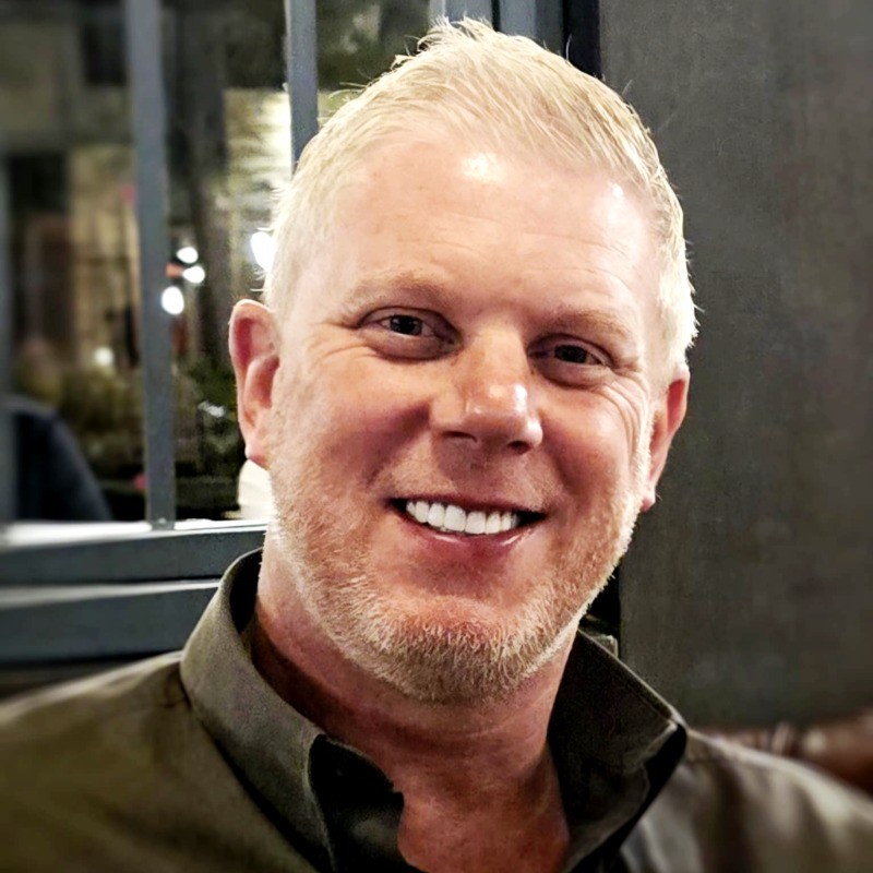 Lee Clifton