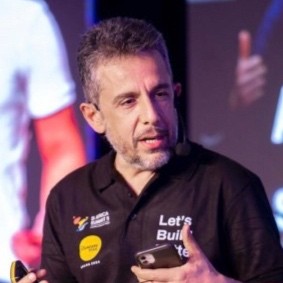 Navin Suri