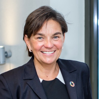 Lisbet K. Nærø