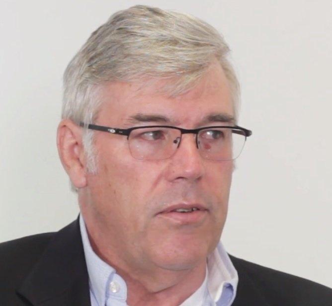 Alan Calder, IT Governance: Challenges